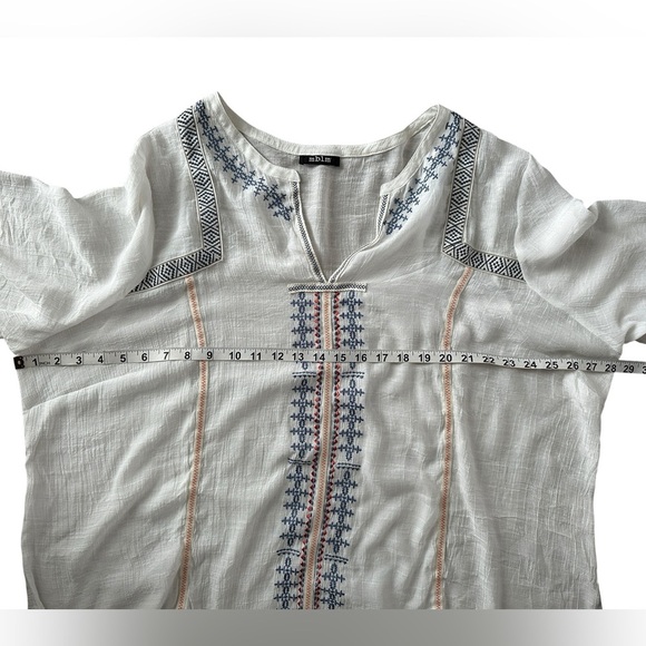 MBLM Embroidered Tunic Top – Size 3X - Picture 12 of 13